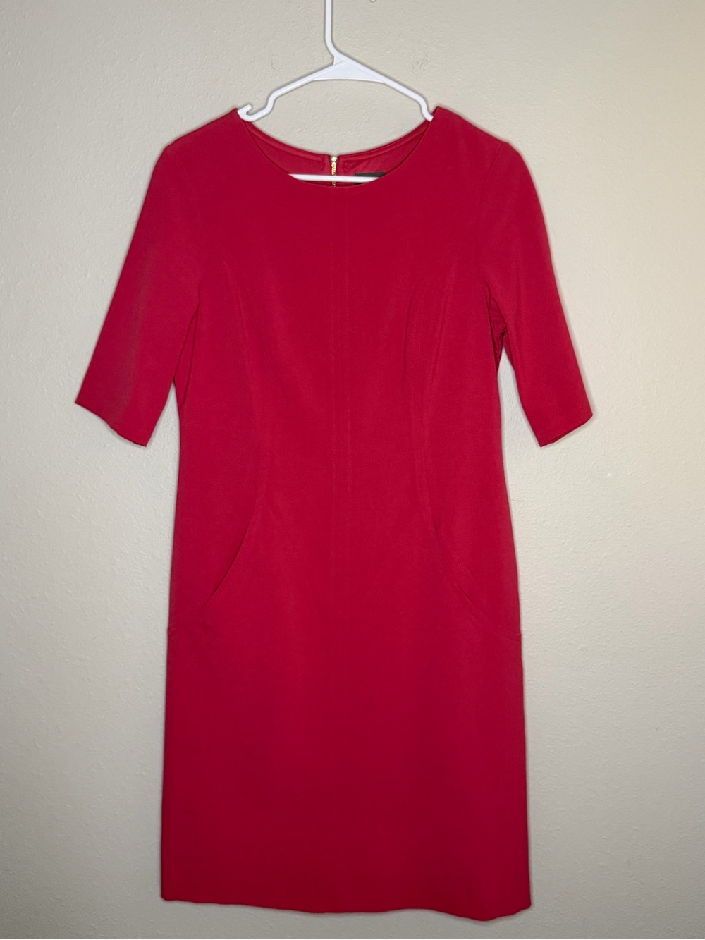 Vince Camuto Woman’s Size 10 Shift Dress Pink Pockets Gold Zipper on Back Lined